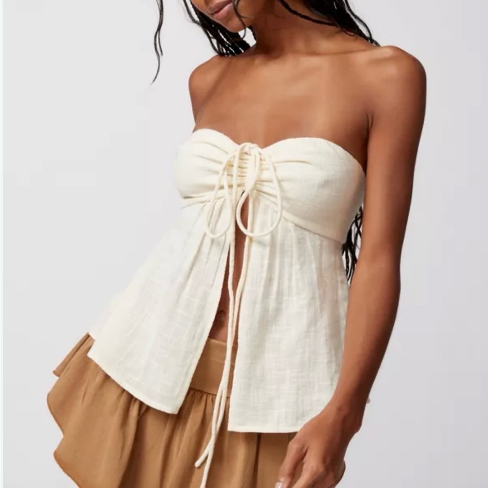 Urban Outfitters Cream Strapless Top size M